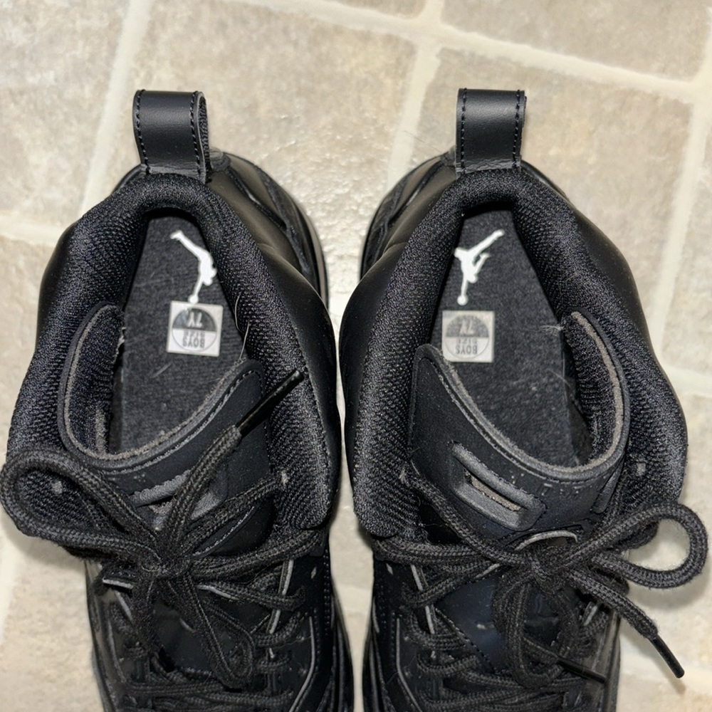 Jordan Spizike Winterized (GS) Black Sneakers - Picture 6 of 10